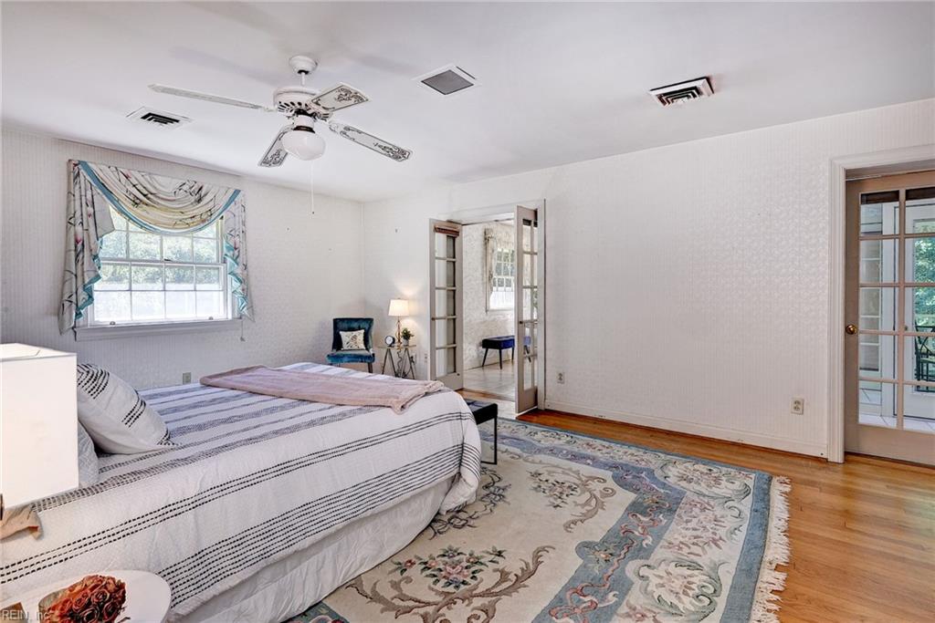 265 E Queens Drive Williamsburg VA 23185