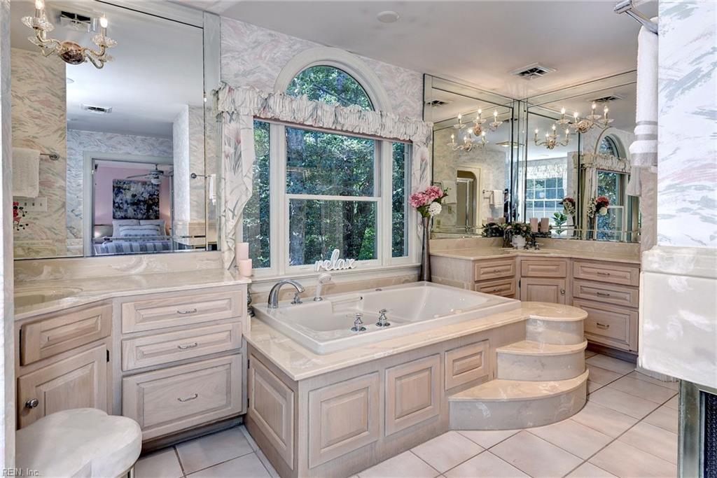 265 E Queens Drive Williamsburg VA 23185