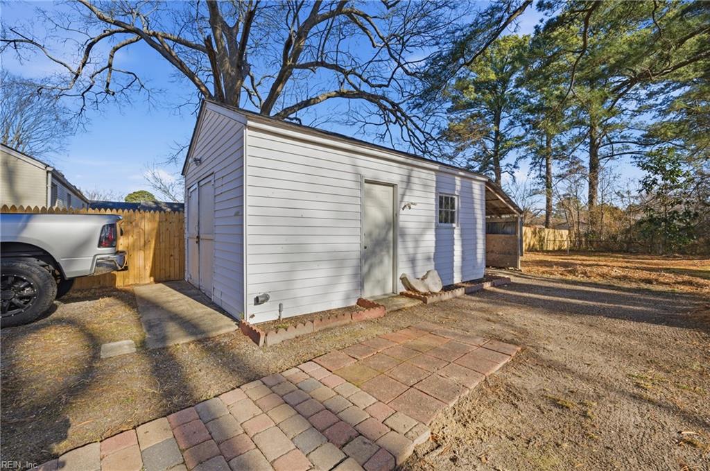 5912 Andrew Place Newport News VA 23605