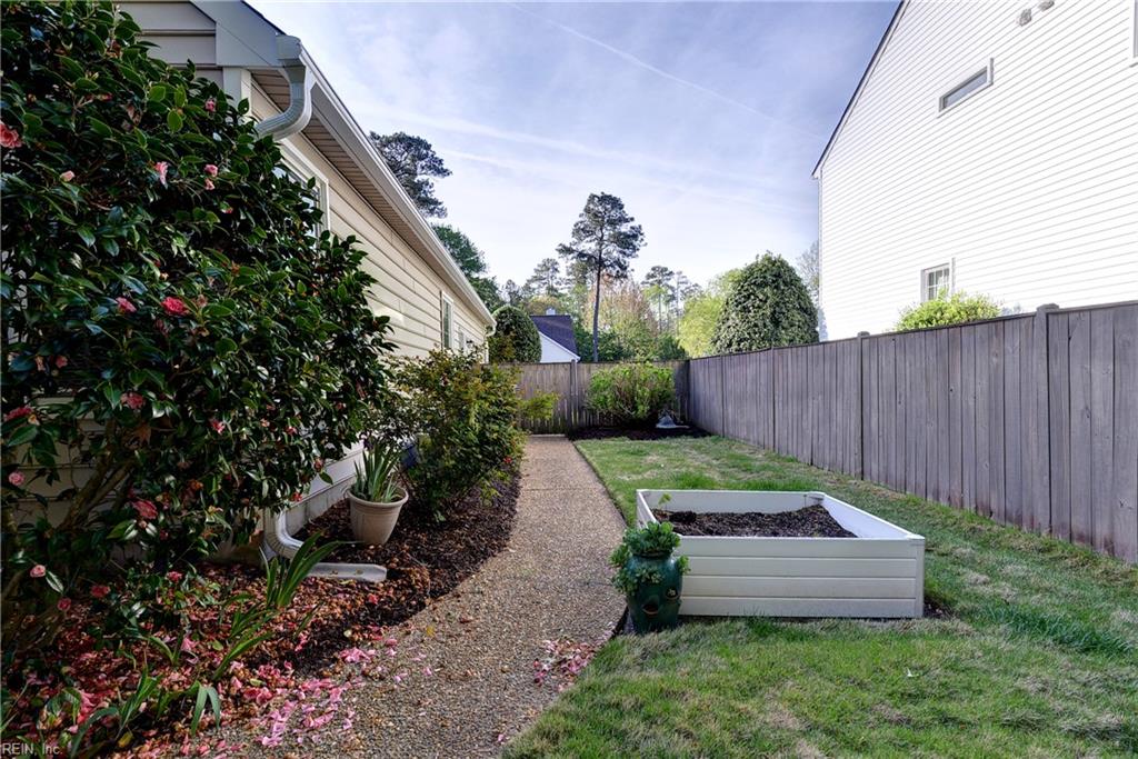 119 Aberfeldy Way Yorktown VA 23693