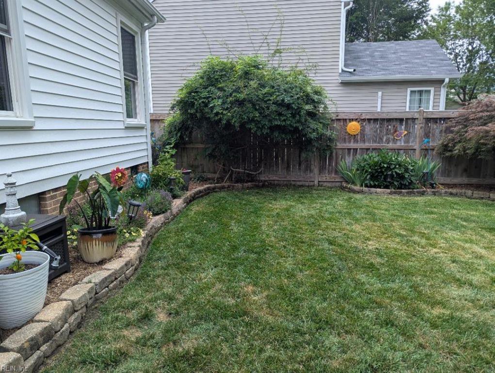 101 Seagrams Court Yorktown VA 23693