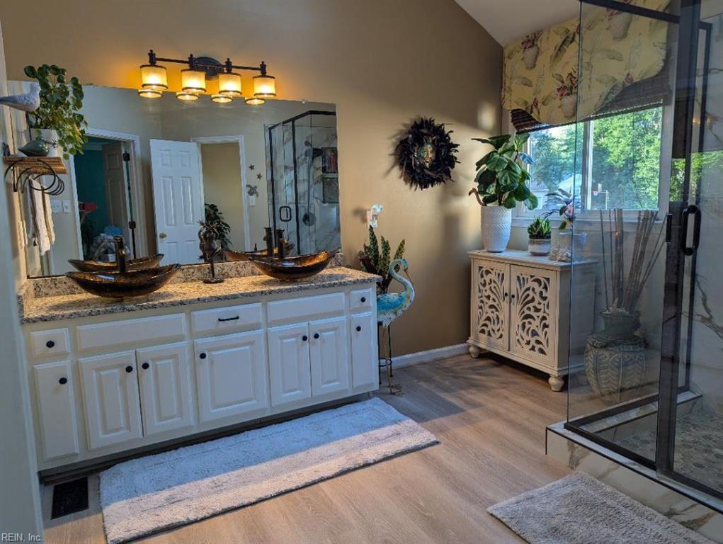 101 Seagrams Court Yorktown VA 23693