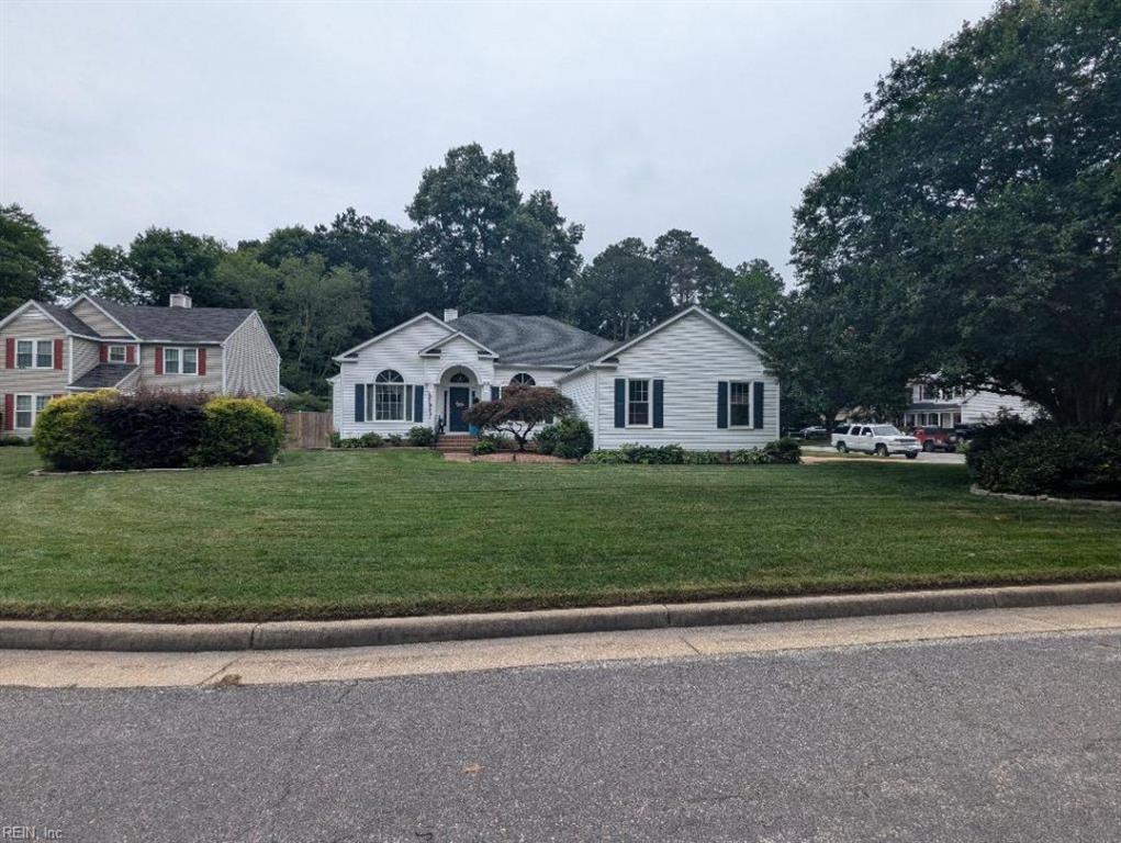 101 Seagrams Court Yorktown VA 23693