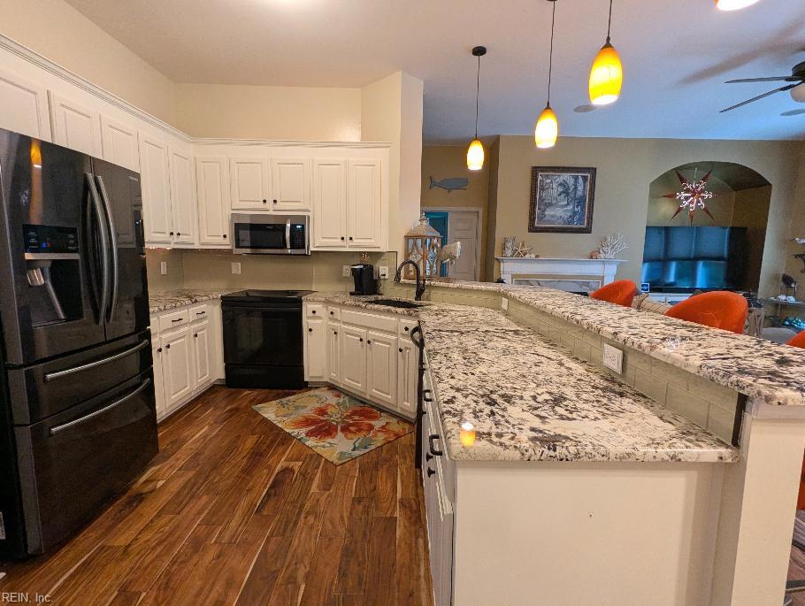 101 Seagrams Court Yorktown VA 23693
