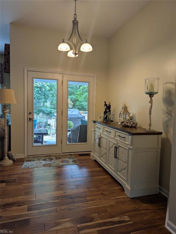 101 Seagrams Court Yorktown VA 23693