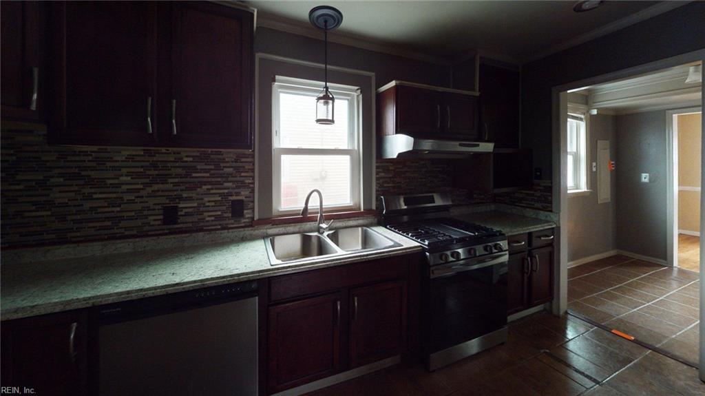 1257 17th Street Newport News VA 23607