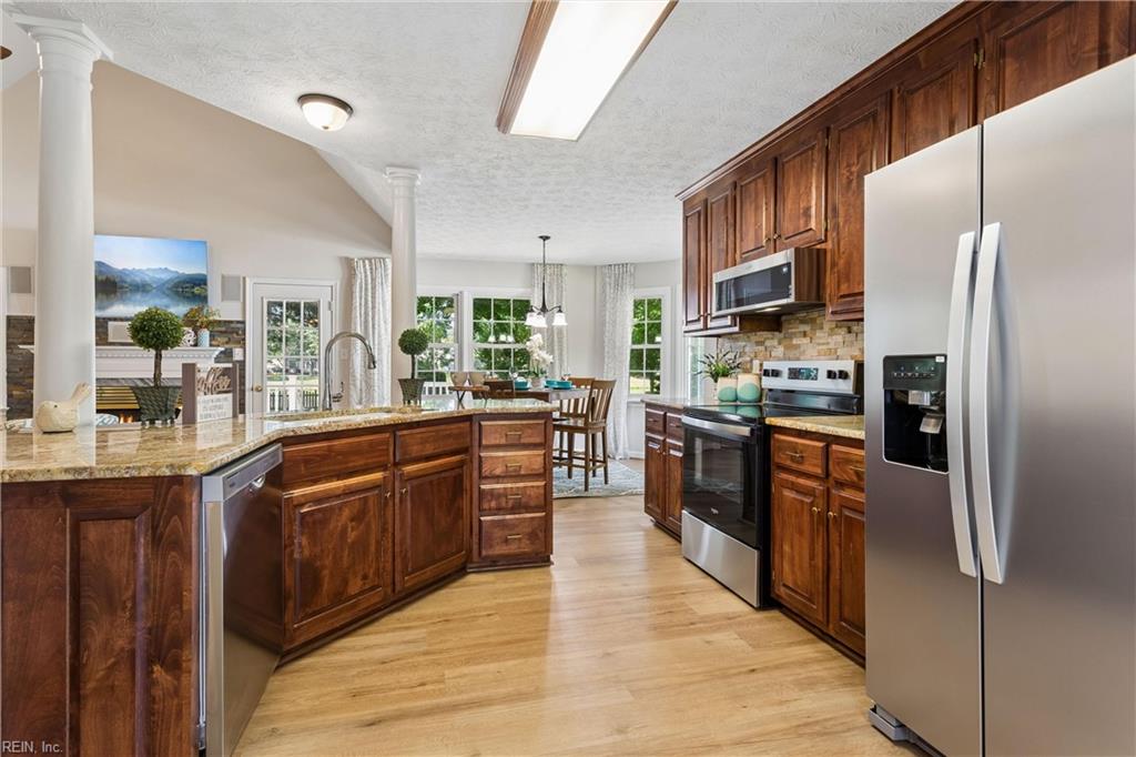 232 Pasture Lane Yorktown VA 23693