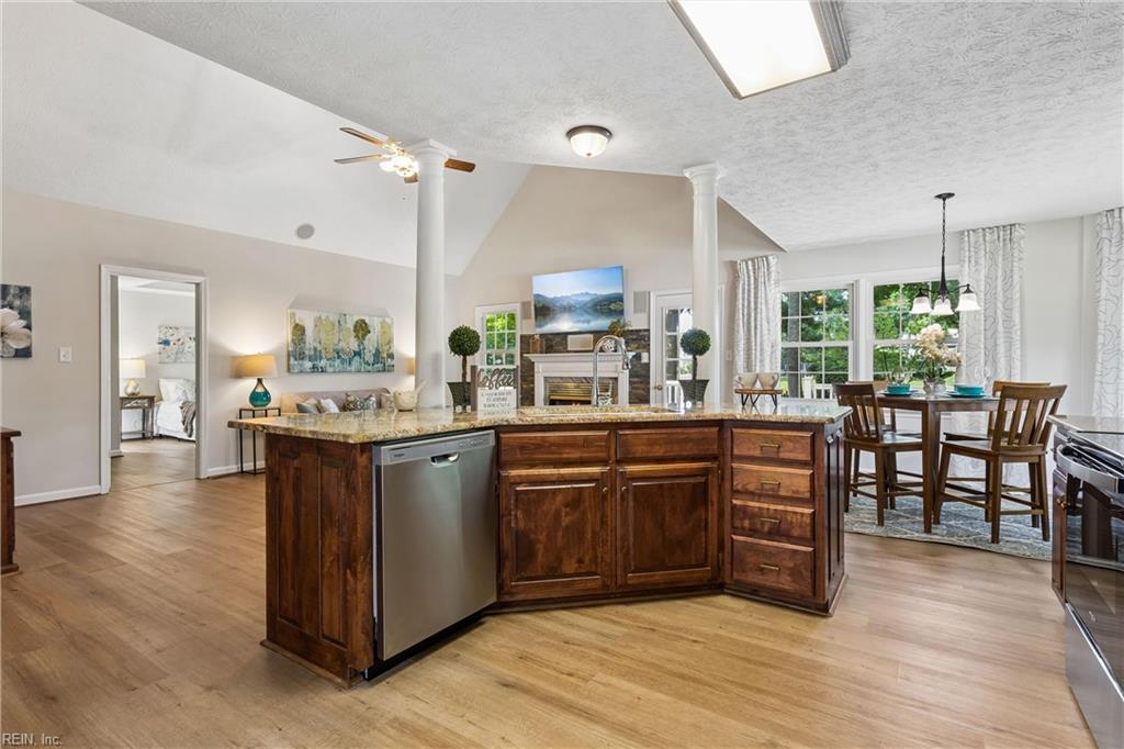 232 Pasture Lane Yorktown VA 23693