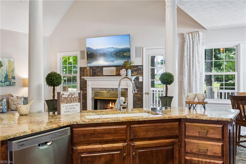232 Pasture Lane Yorktown VA 23693