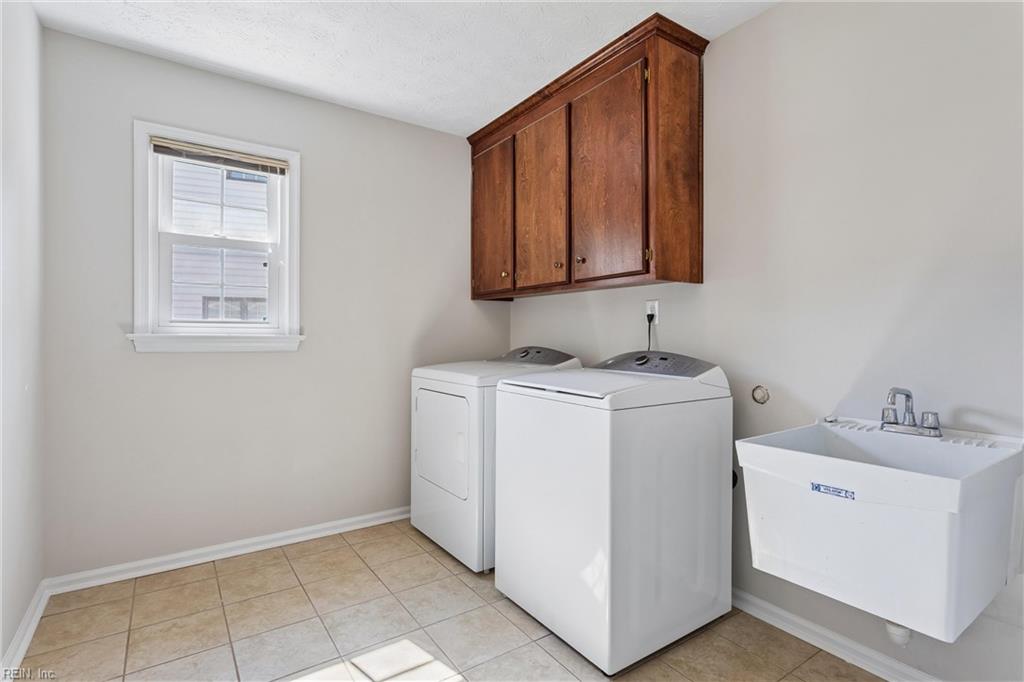 232 Pasture Lane Yorktown VA 23693