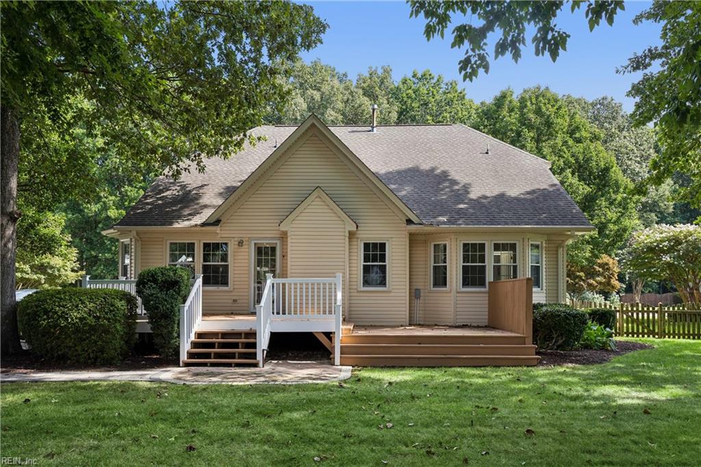 232 Pasture Lane Yorktown VA 23693