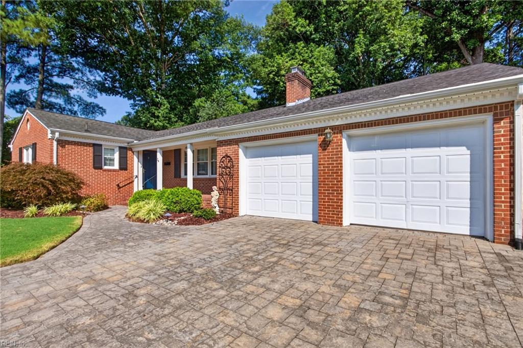 24 Beverly Hills Drive Newport News VA 23606
