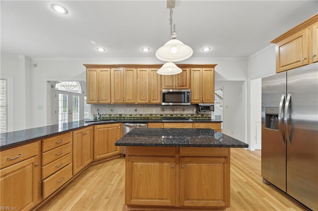 133 Mid Ocean Williamsburg VA 23188
