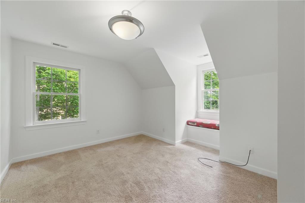 133 Mid Ocean Williamsburg VA 23188