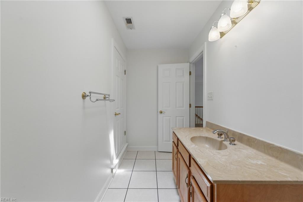 133 Mid Ocean Williamsburg VA 23188