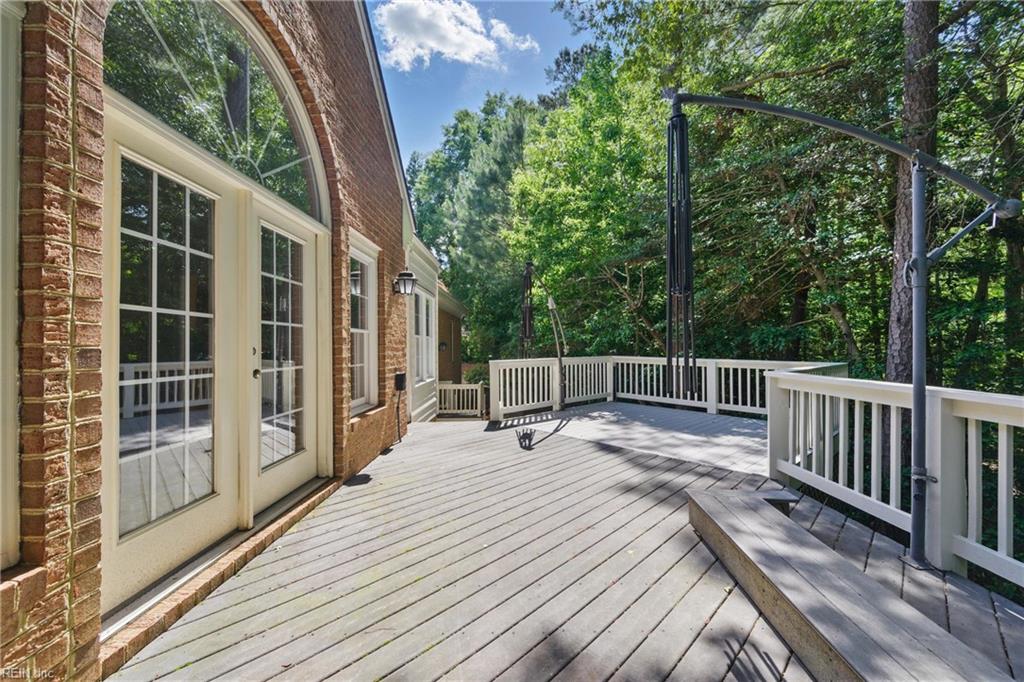 133 Mid Ocean Williamsburg VA 23188