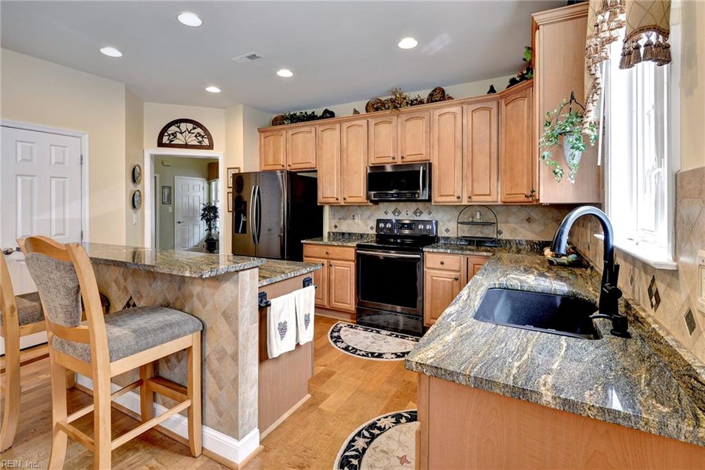 4690 Westhampton Williamsburg VA 23188