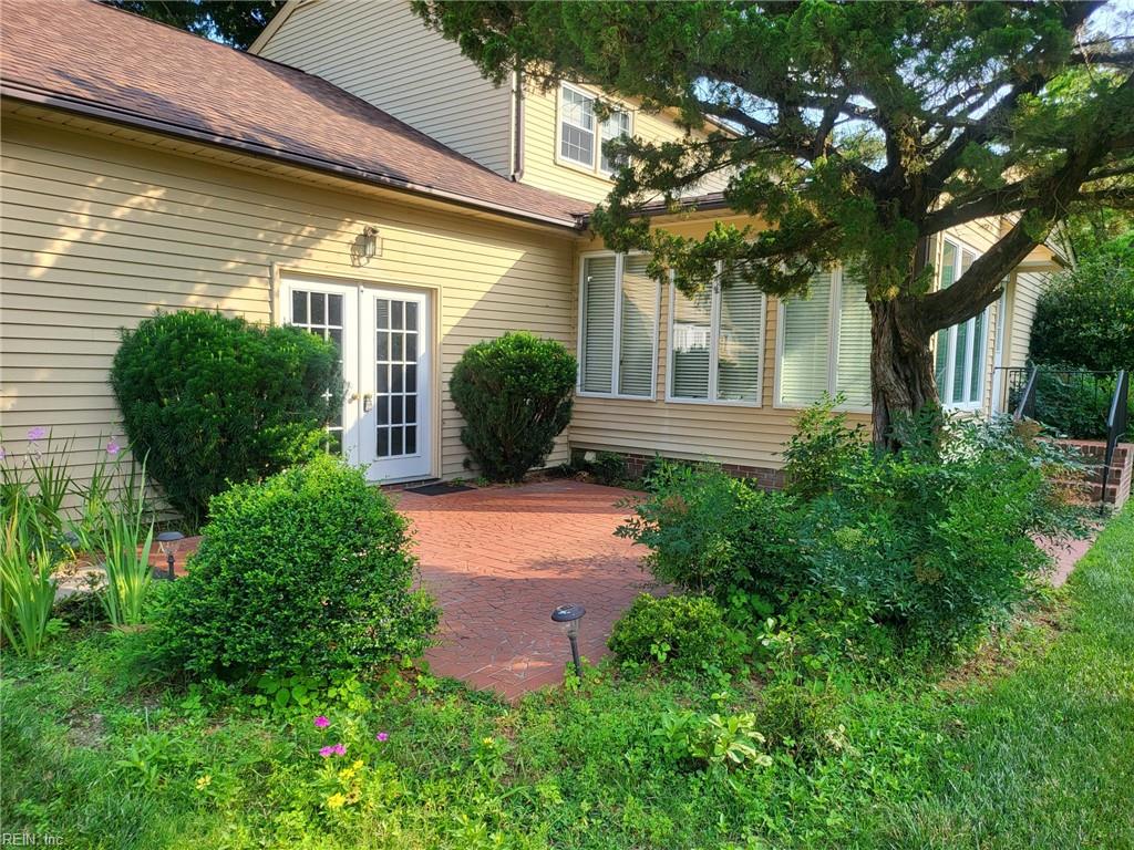 24 E Governor Drive Newport News VA 23602