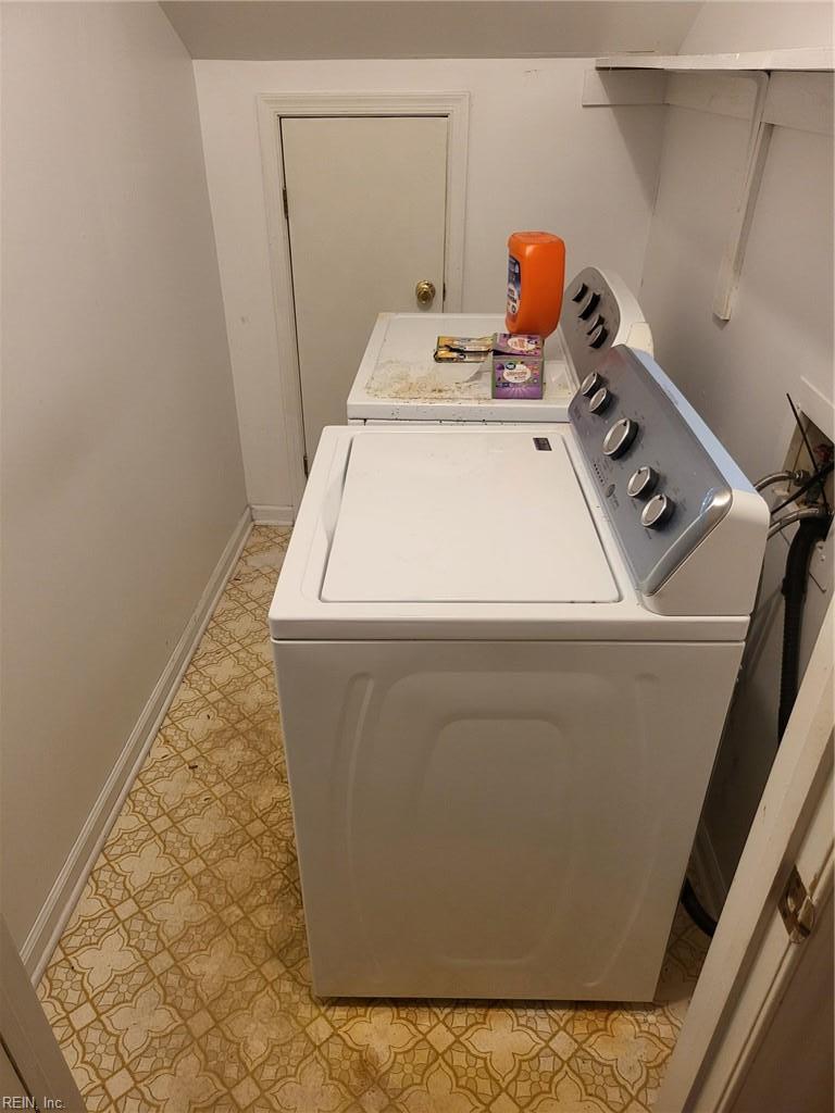 24 E Governor Drive Newport News VA 23602