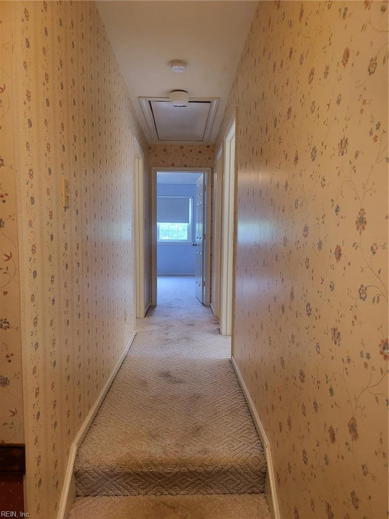 24 E Governor Drive Newport News VA 23602