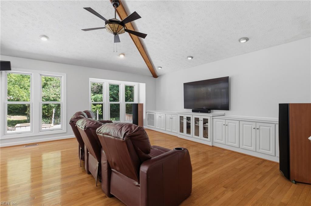 111 Manassas Loop Yorktown VA 23693