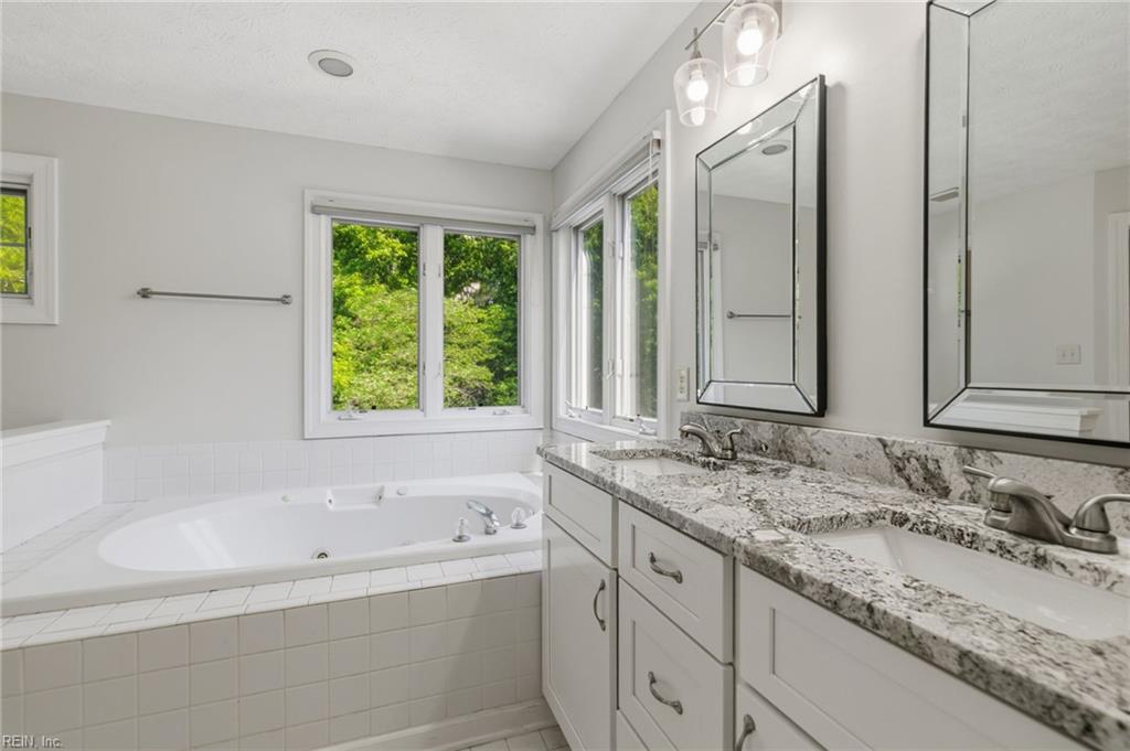 111 Manassas Loop Yorktown VA 23693