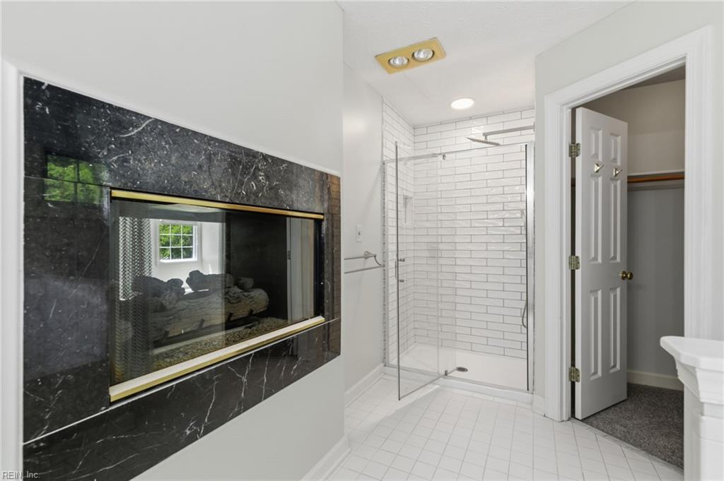 111 Manassas Loop Yorktown VA 23693