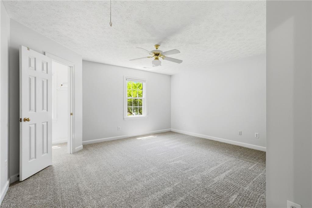 111 Manassas Loop Yorktown VA 23693