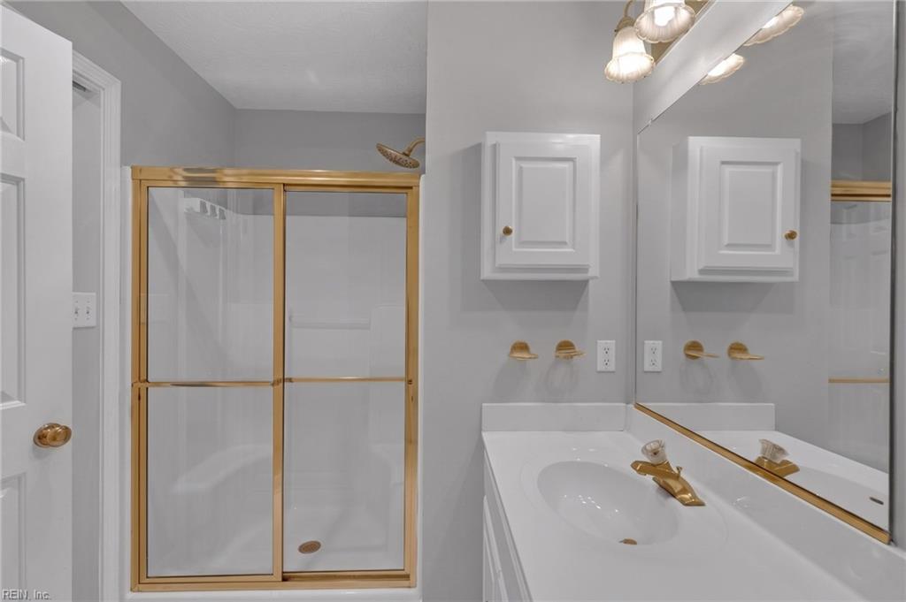 111 Manassas Loop Yorktown VA 23693