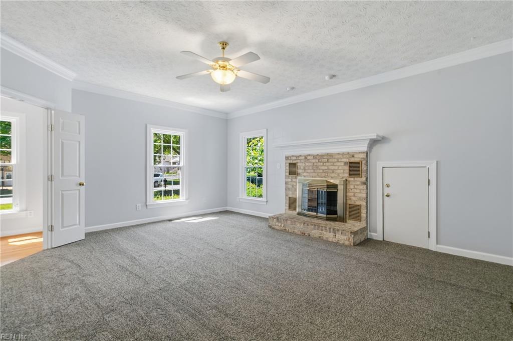 111 Manassas Loop Yorktown VA 23693