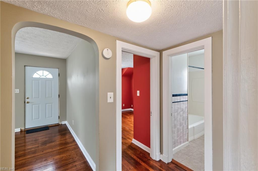 44 Davis Avenue Newport News VA 23601