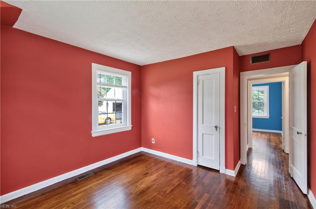 44 Davis Avenue Newport News VA 23601