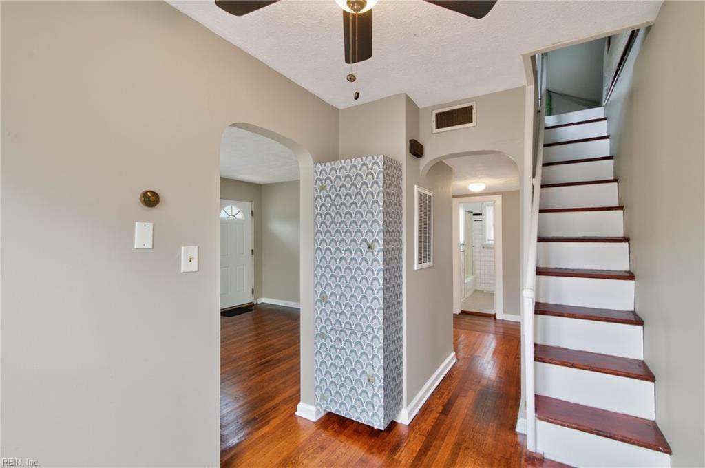 44 Davis Avenue Newport News VA 23601