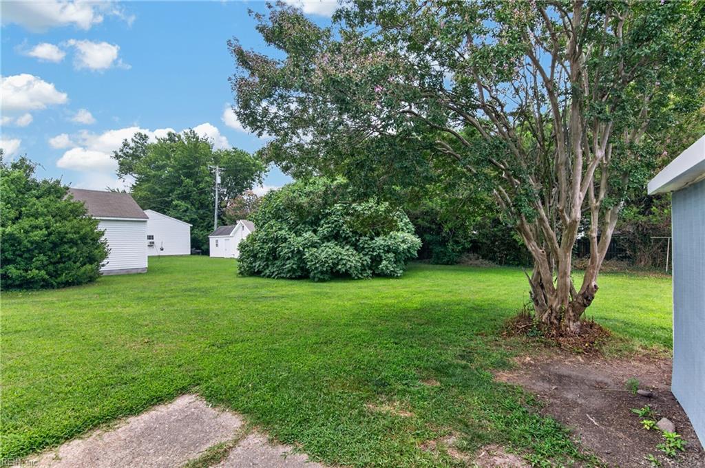 44 Davis Avenue Newport News VA 23601