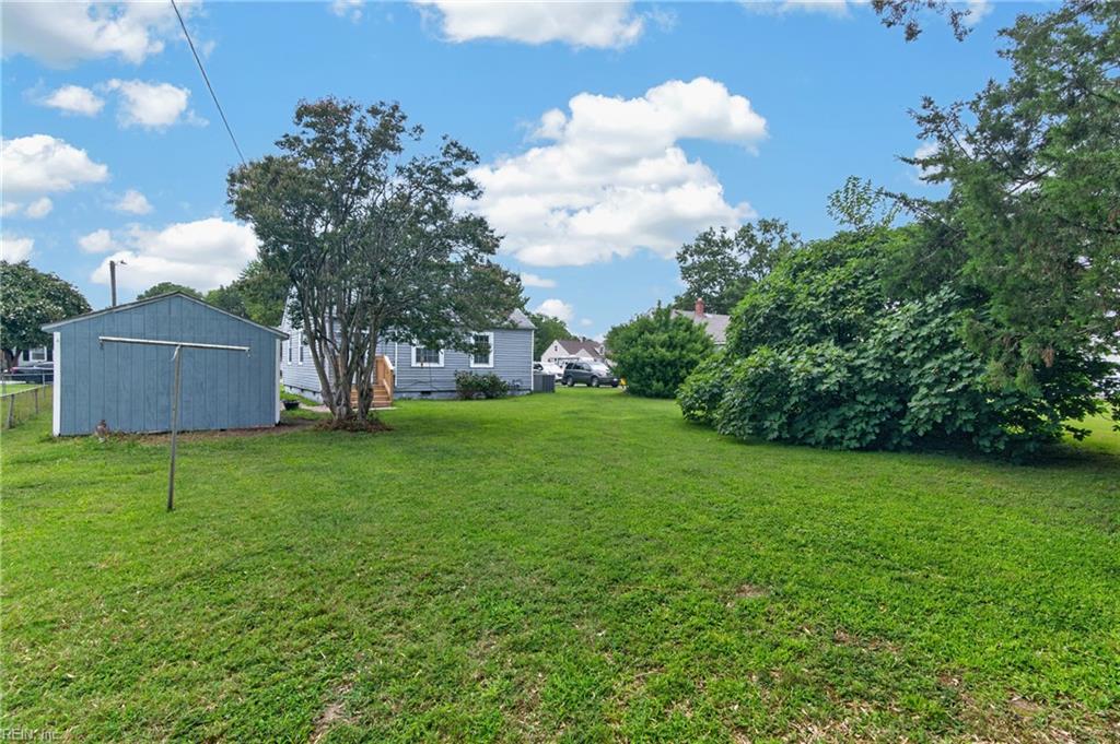 44 Davis Avenue Newport News VA 23601