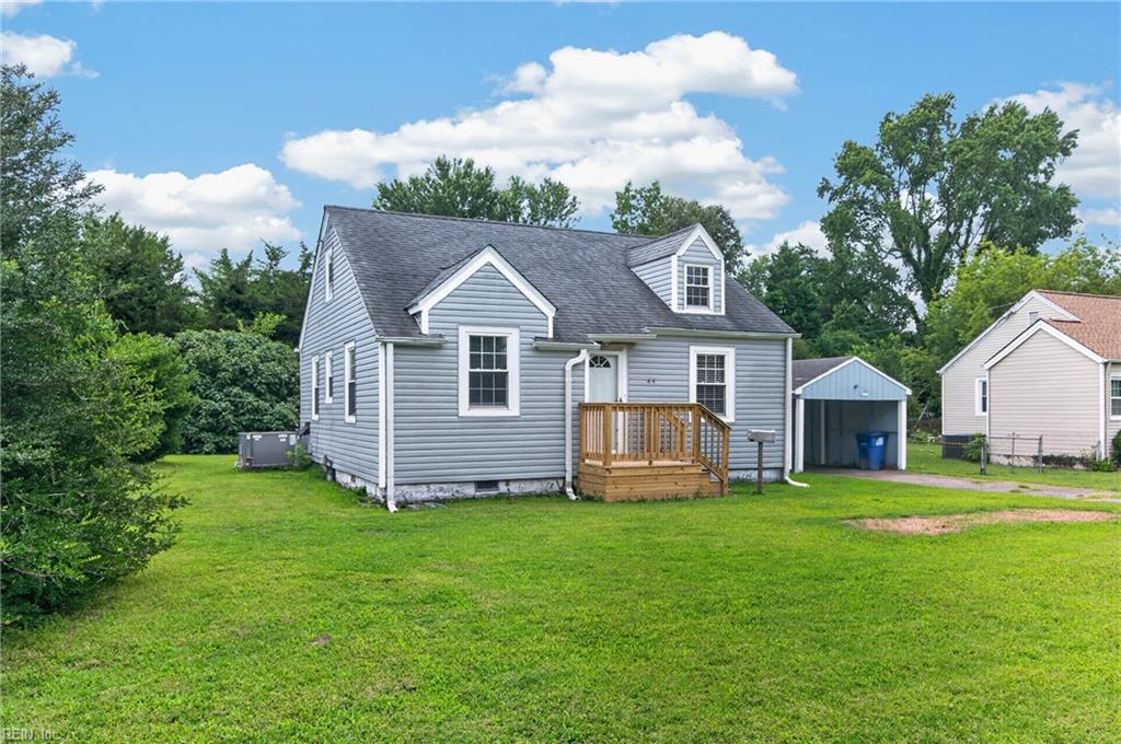 44 Davis Avenue Newport News VA 23601