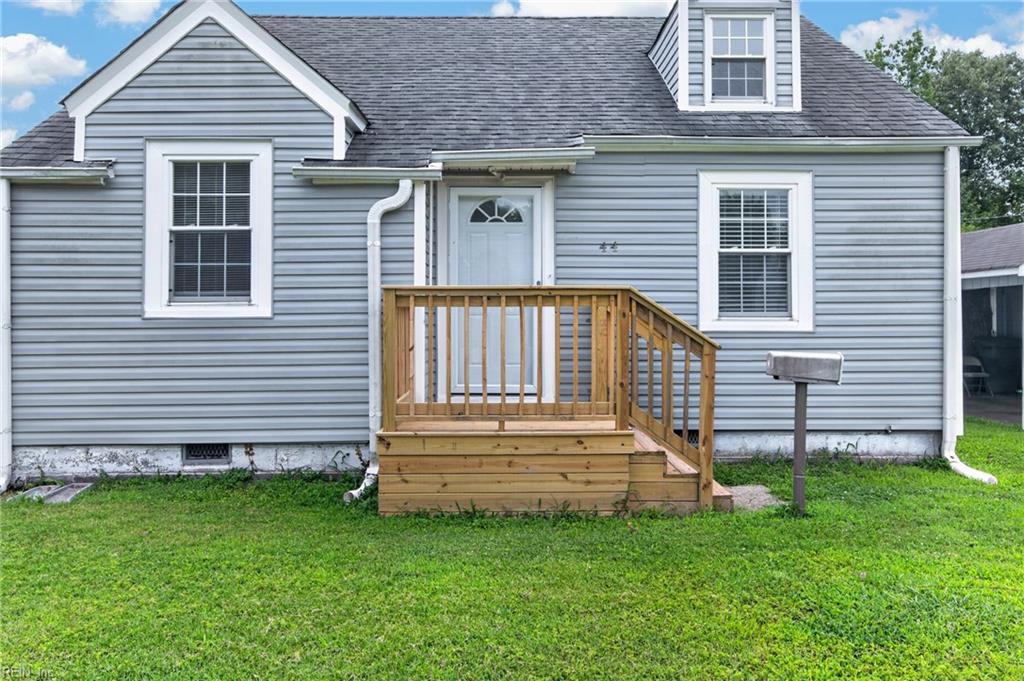 44 Davis Avenue Newport News VA 23601