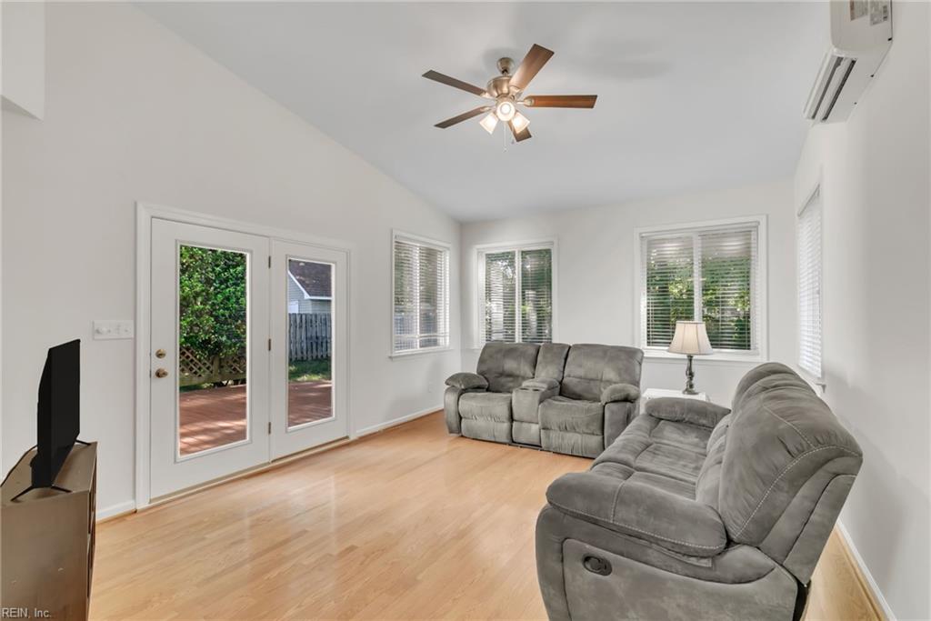 121 Gardenville Drive Yorktown VA 23693