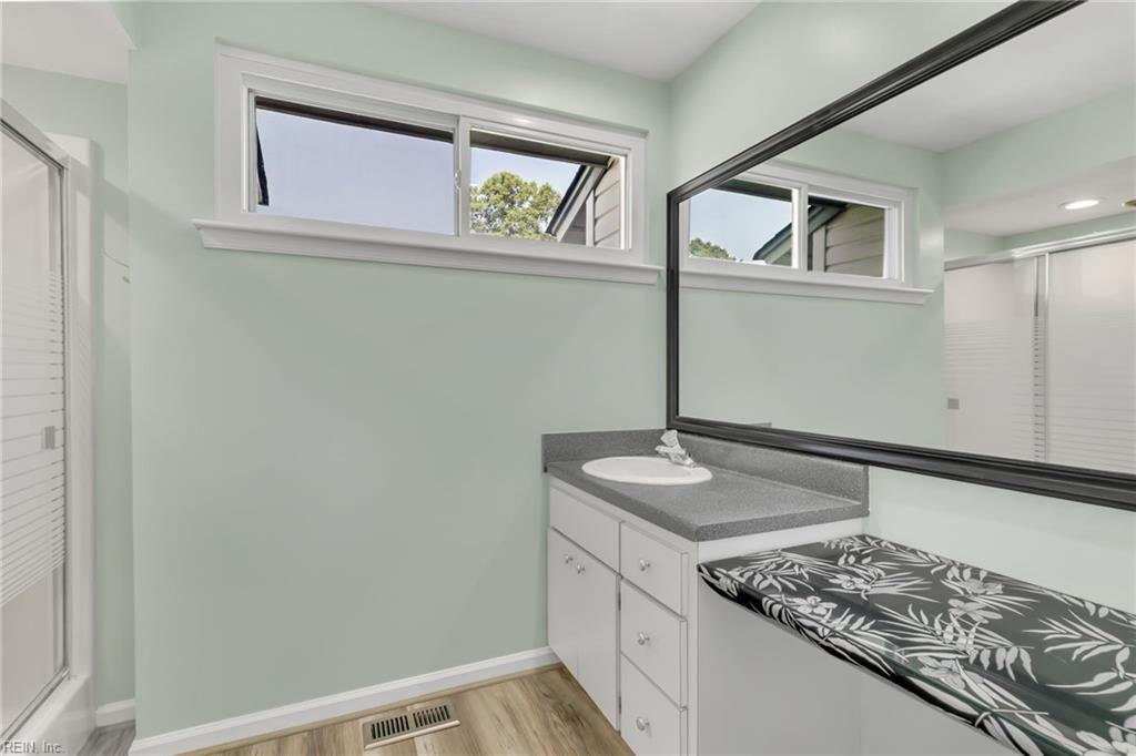 121 Gardenville Drive Yorktown VA 23693