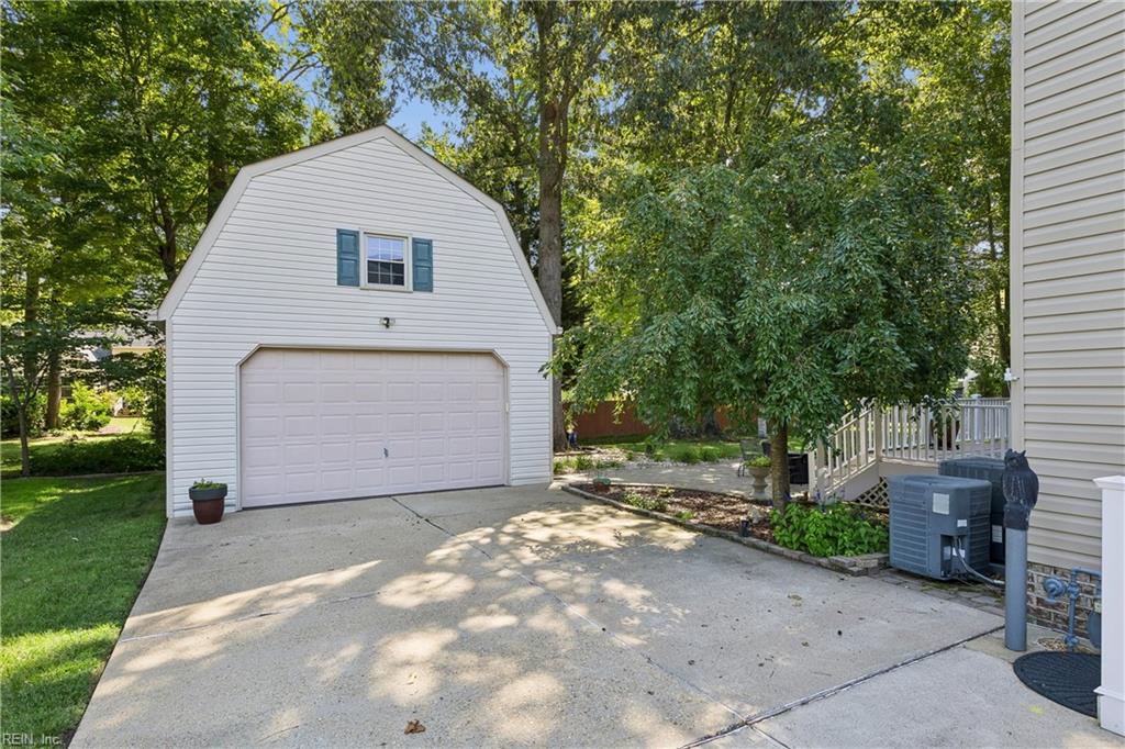119 Manassas Loop Yorktown VA 23693