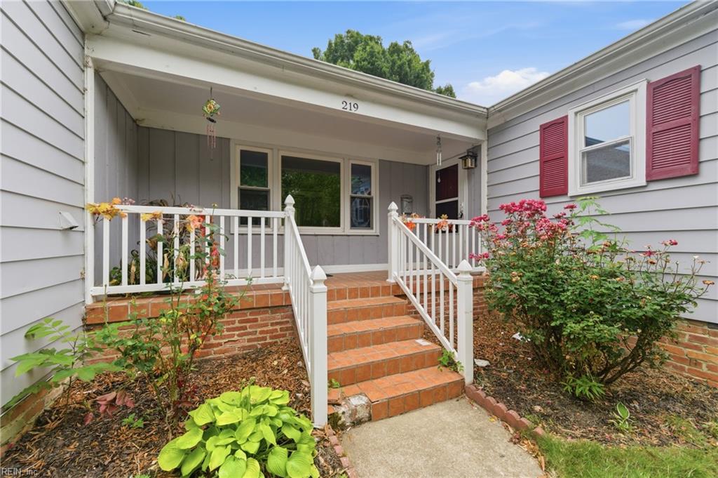 219 Saddler Drive Newport News VA 23608