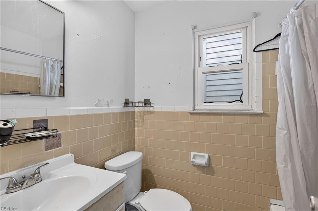 1242 25th Street Newport News VA 23607
