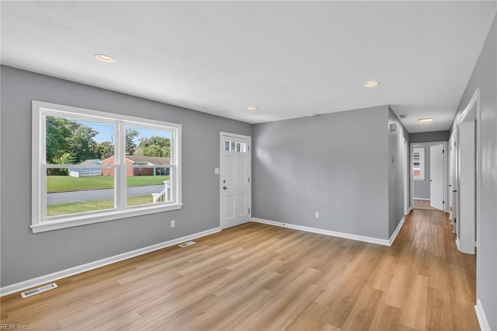 19 Evelyn Drive Newport News VA 23602