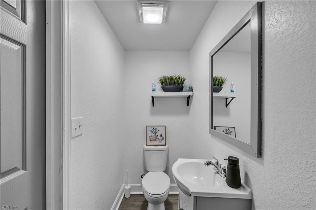 3503 Roanoke Avenue Newport News VA 23607