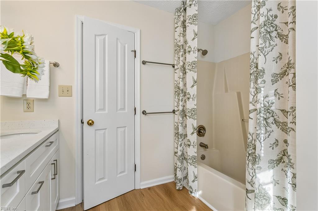 403 Gaines Way Yorktown VA 23692
