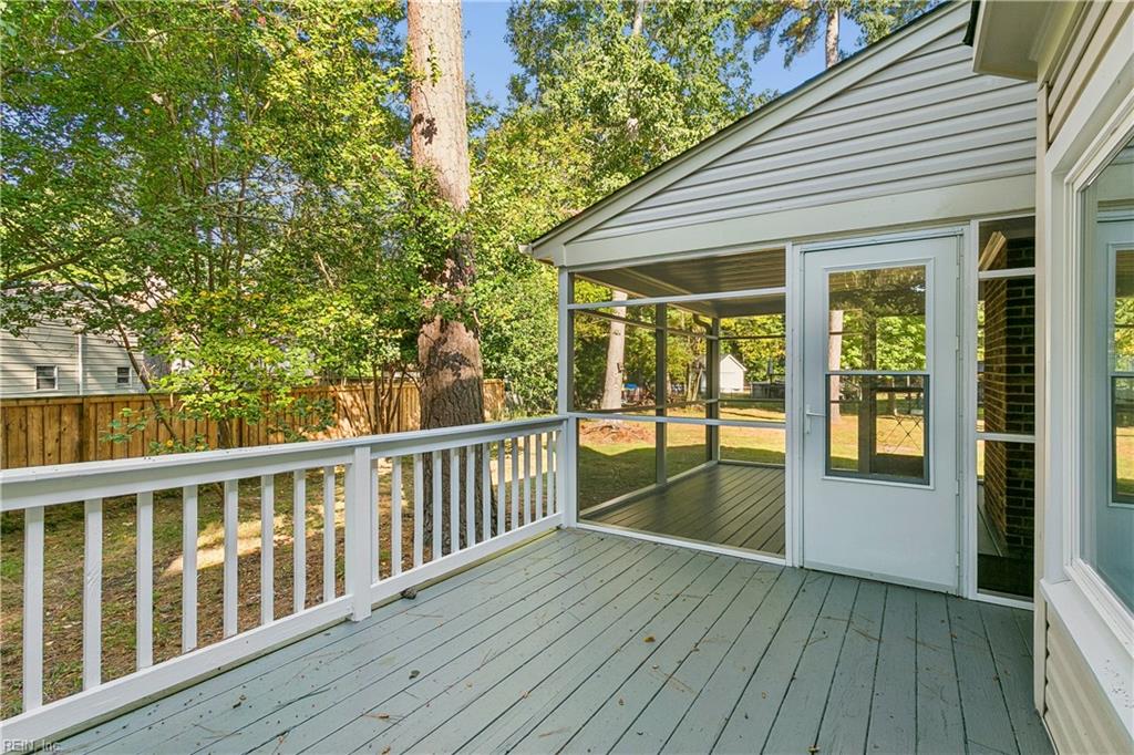 403 Gaines Way Yorktown VA 23692