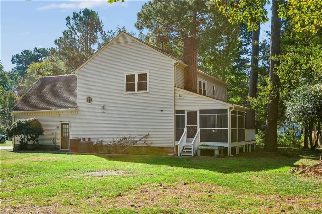 403 Gaines Way Yorktown VA 23692