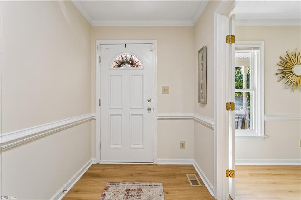 403 Gaines Way Yorktown VA 23692