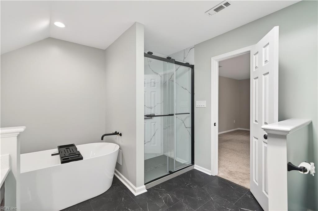 129 Stone Lake Court Yorktown VA 23693
