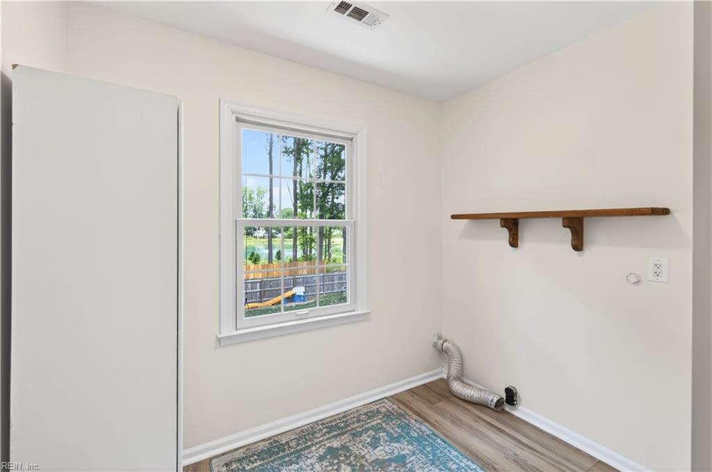 129 Stone Lake Court Yorktown VA 23693